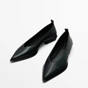 Pointed Ballet Flat – Massimo Dutti – Black Size 10